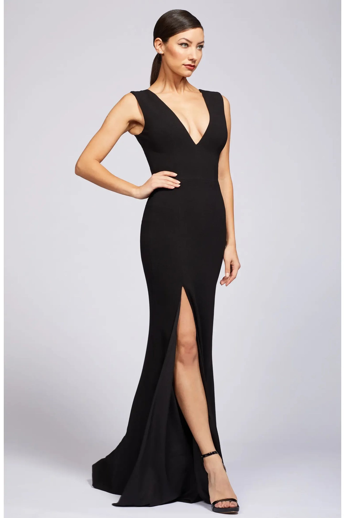 Crepe Mermaid Maxi Sleeveless Deep V Zip Back Slit Formal Gown