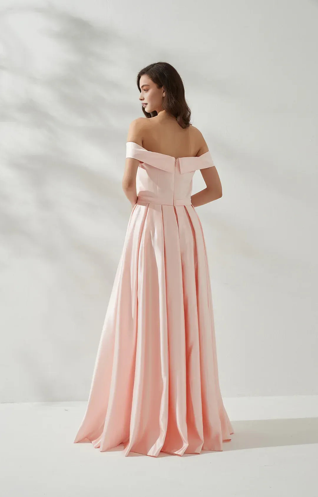 legant A-line Off-the-Shoulder Sleeveless Satin Floor-Length Pleated Slit Evening Gown