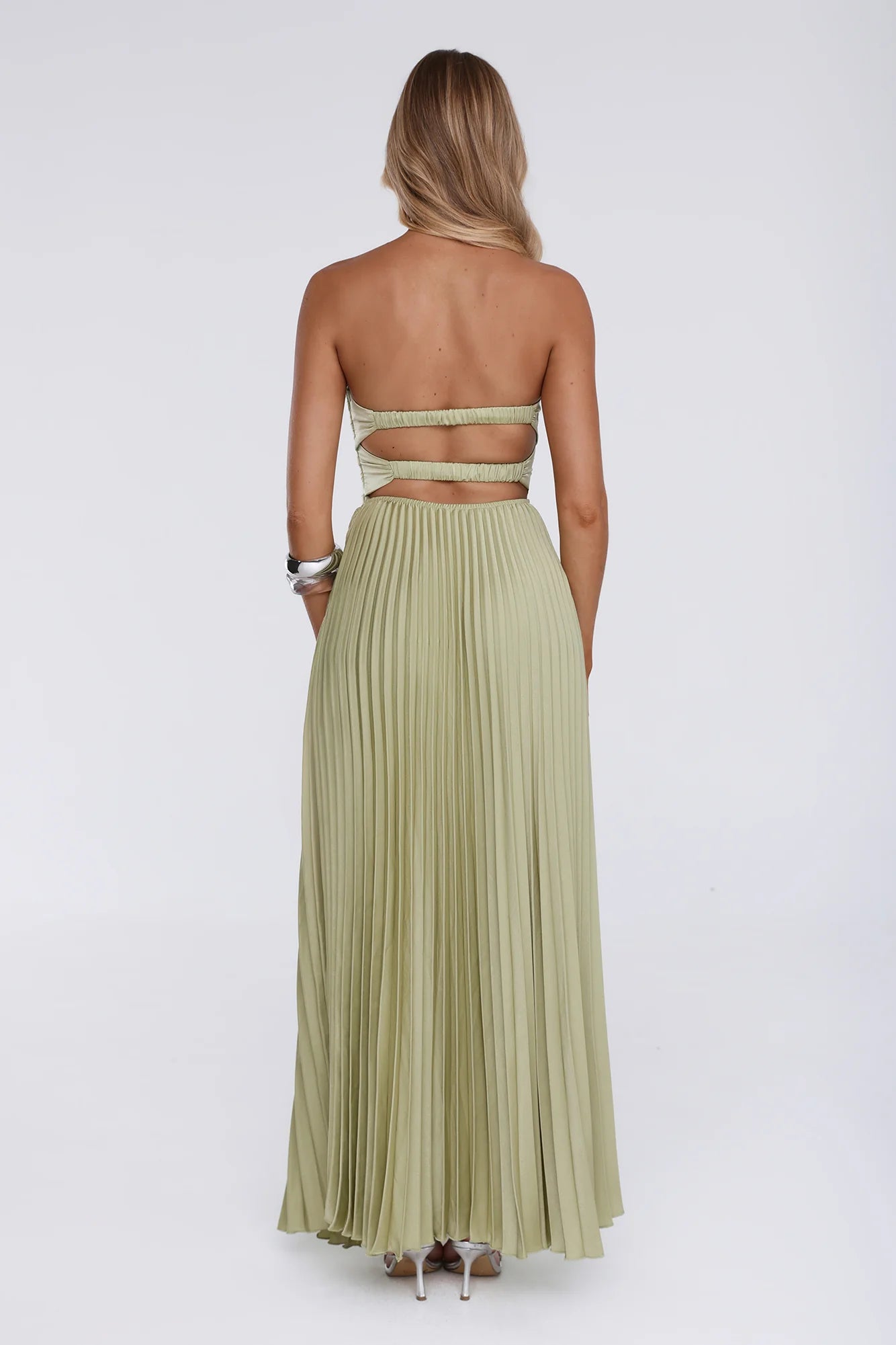 Flowy A-Line Strapless Sweetheart Pleated Floor-Length Back-Cutout Bridesmaid Dress
