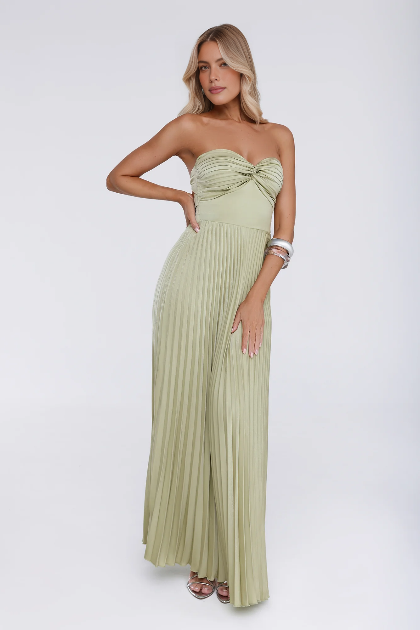Flowy A-Line Strapless Sweetheart Pleated Floor-Length Back-Cutout Bridesmaid Dress