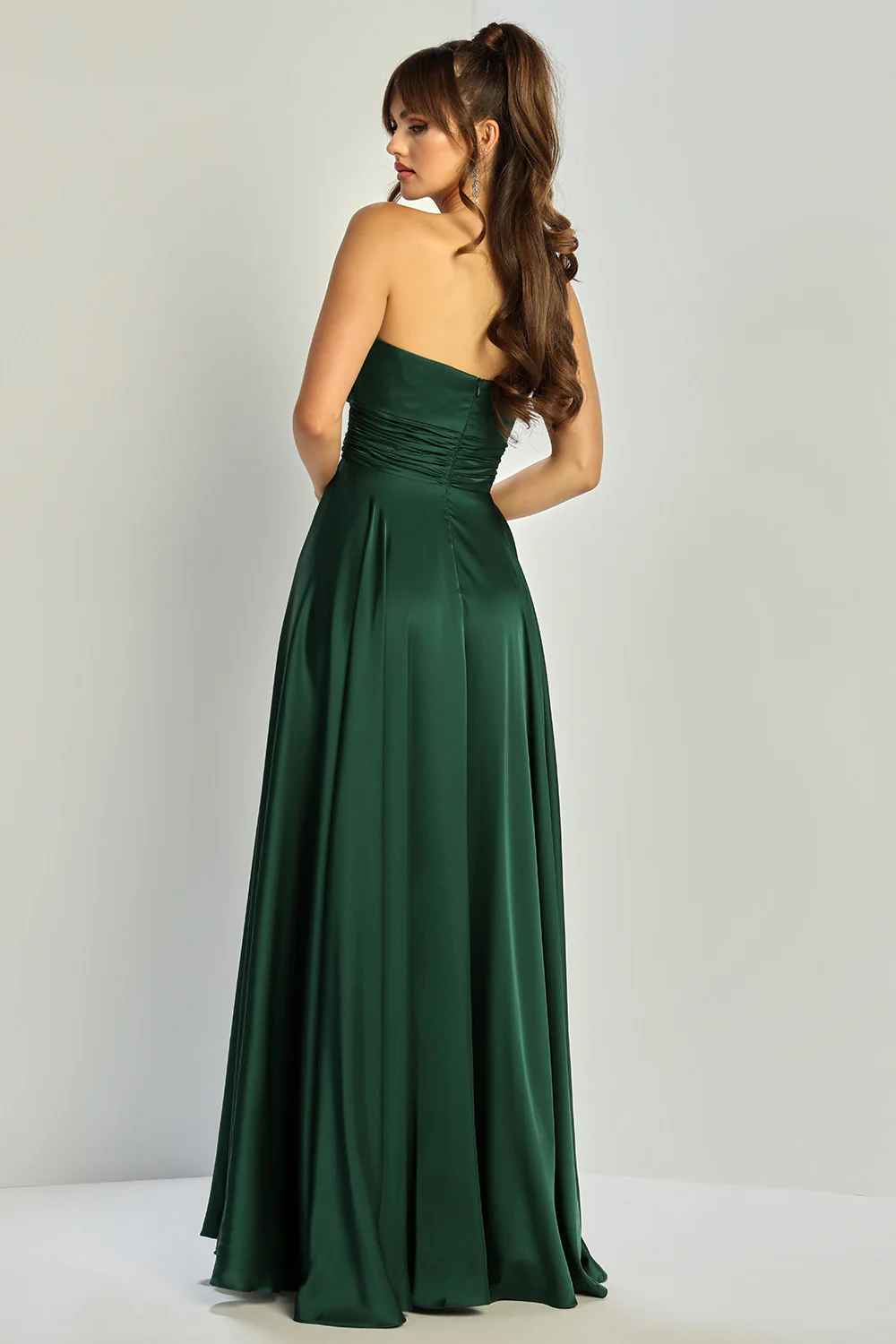 Flowy A-Line Strapless Sweetheart Satin Floor-Length Keyhole-Slit Bridesmaid Dress