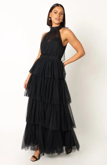 Romantic A-Line Halter Neck Sleeveless Tulle Tiered Back Bow Floor-Length Formal Evening Gown