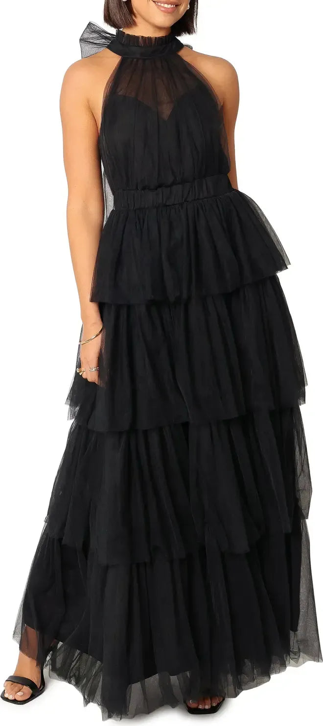 Romantic A-Line Halter Neck Sleeveless Tulle Tiered Back Bow Floor-Length Formal Evening Gown