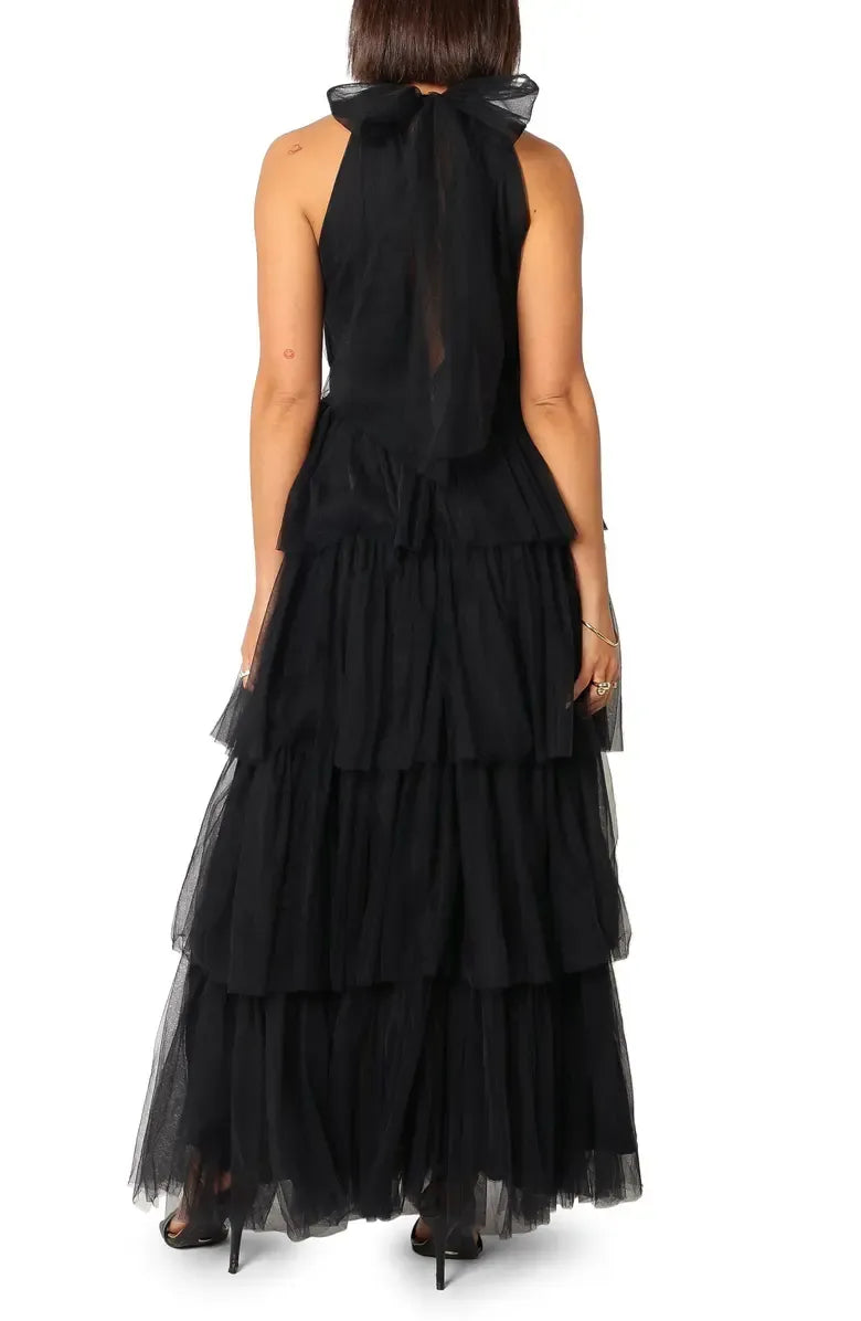 Romantic A-Line Halter Neck Sleeveless Tulle Tiered Back Bow Floor-Length Formal Evening Gown