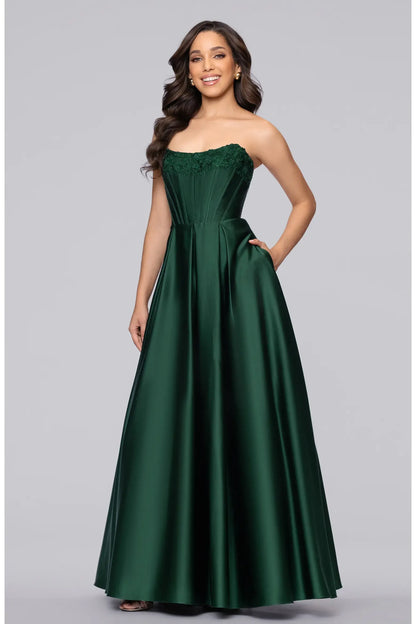 Voluminous A-line Strapless Lace Trim Lace Up Pocket Floor Prom Dress