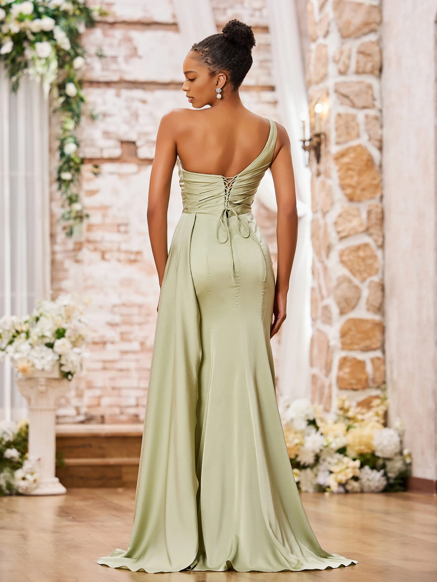 Sparkling Mermaid Sweetheart Sleeveless Satin Maxi Evening Dress With Slit